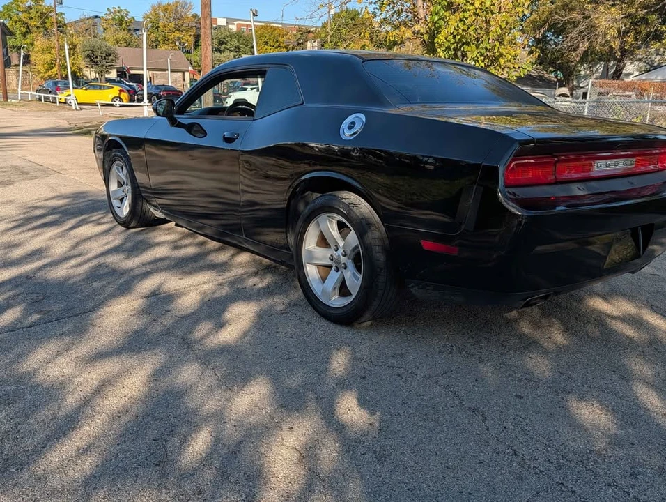 2013 Dodge Challenger 3rd Gen - Image 6 of 12