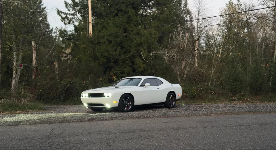 2013 Dodge Challenger 3rd Gen - Image 2 of 15