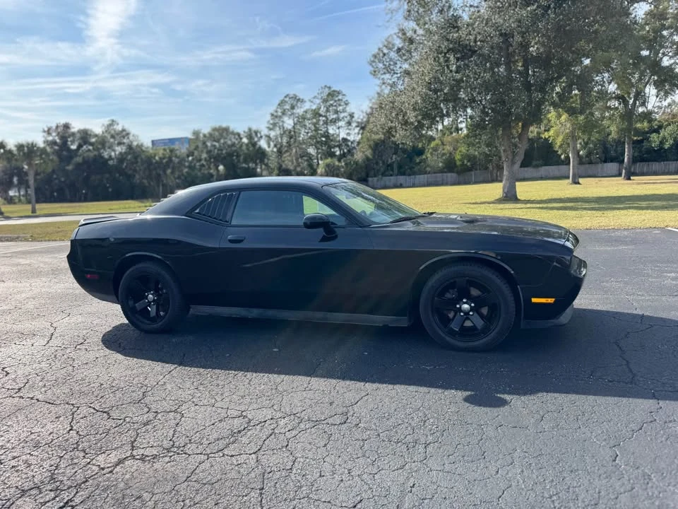 2013 Dodge Challenger 3rd Gen - Image 8 of 12