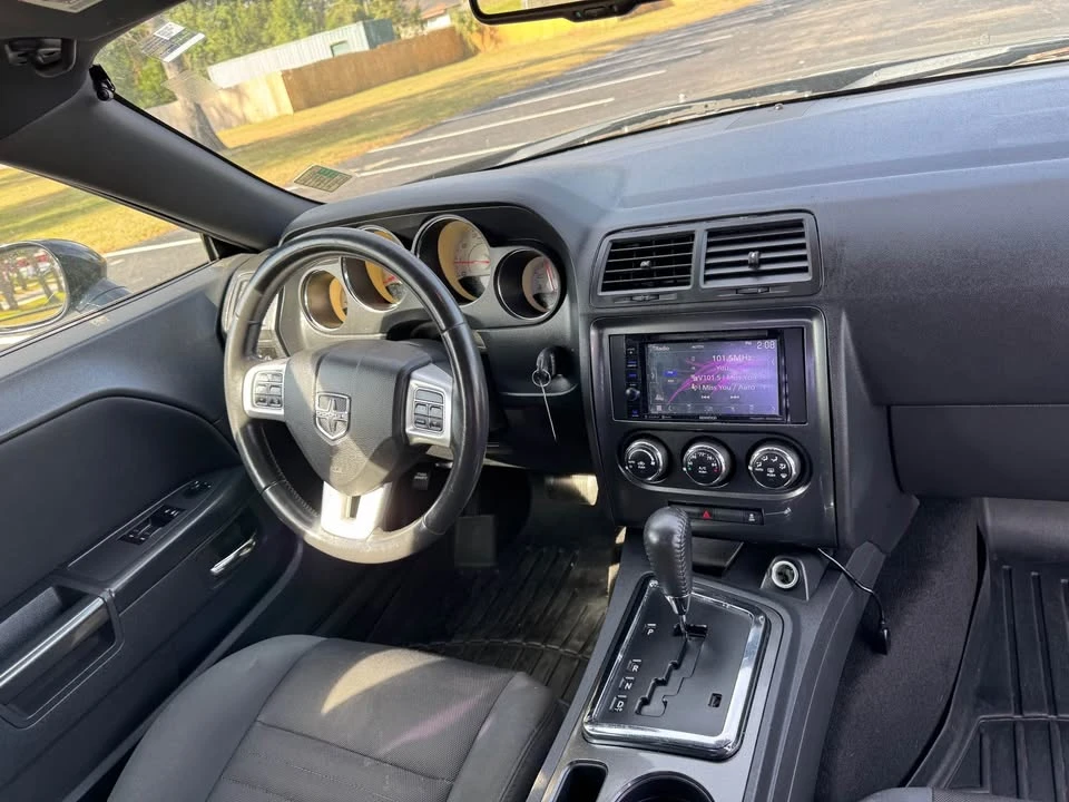 2013 Dodge Challenger 3rd Gen - Image 3 of 12