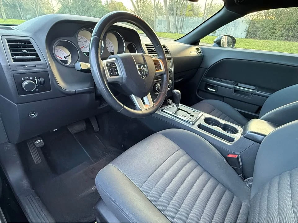 2013 Dodge Challenger 3rd Gen - Image 5 of 14