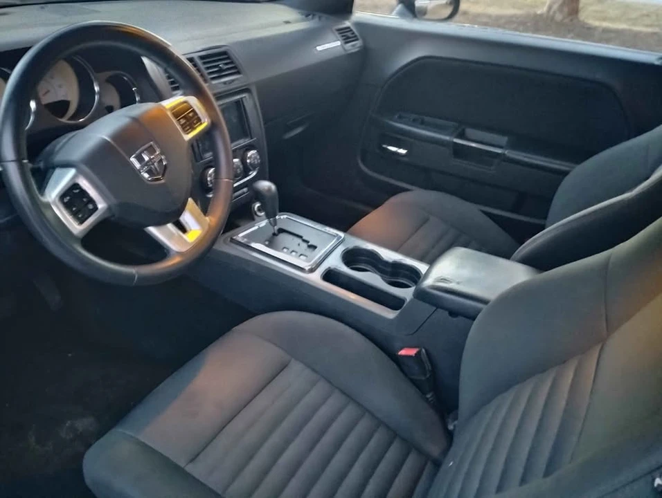 2013 Dodge Challenger 3rd Gen - Image 5 of 8