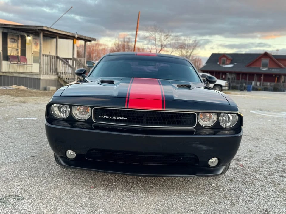 2013 Dodge Challenger 3rd Gen - Image 2 of 8