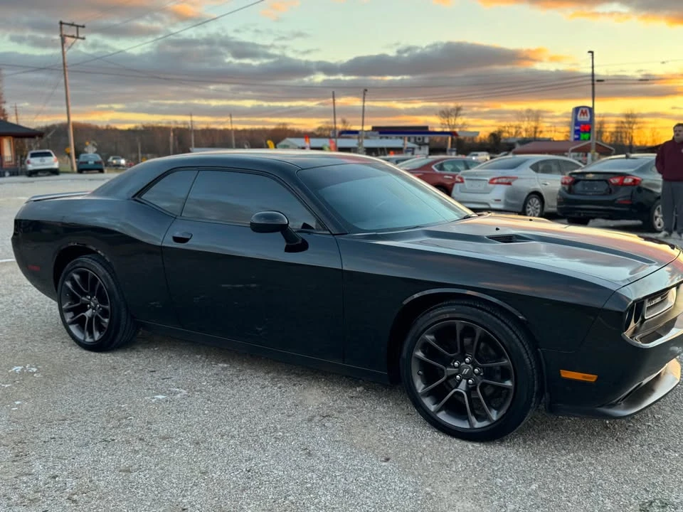 2013 Dodge Challenger 3rd Gen - Image 3 of 8
