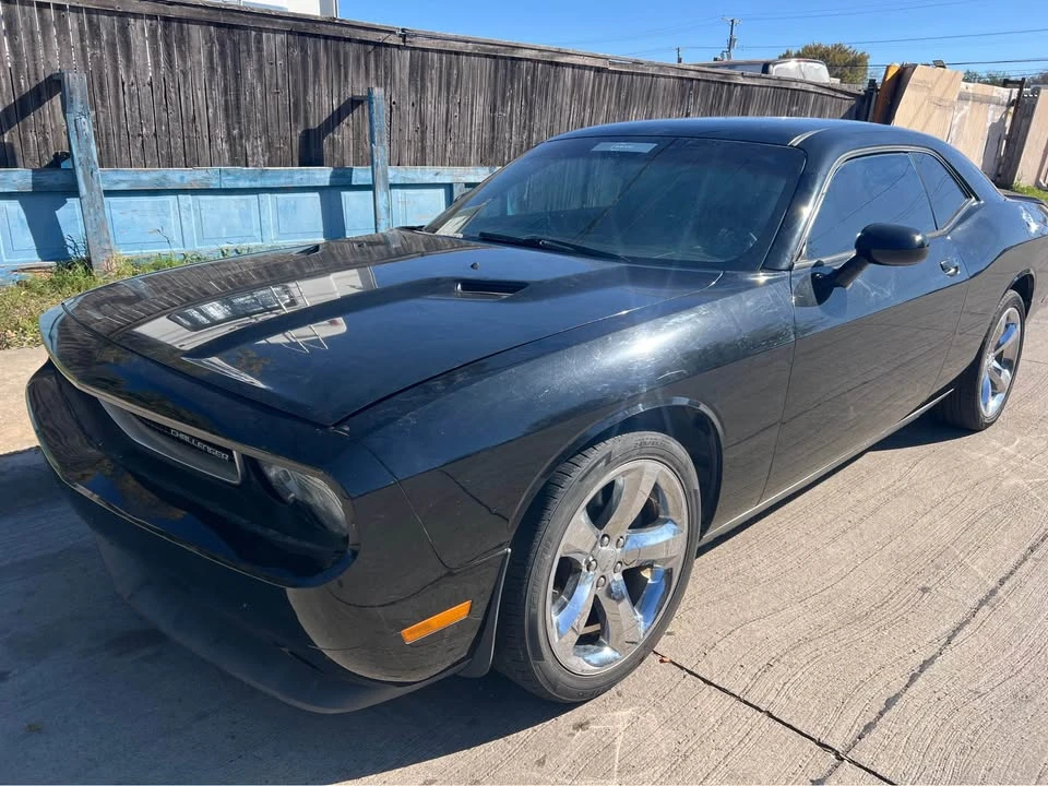 2013 Dodge Challenger 3rd Gen - Image 10 of 12