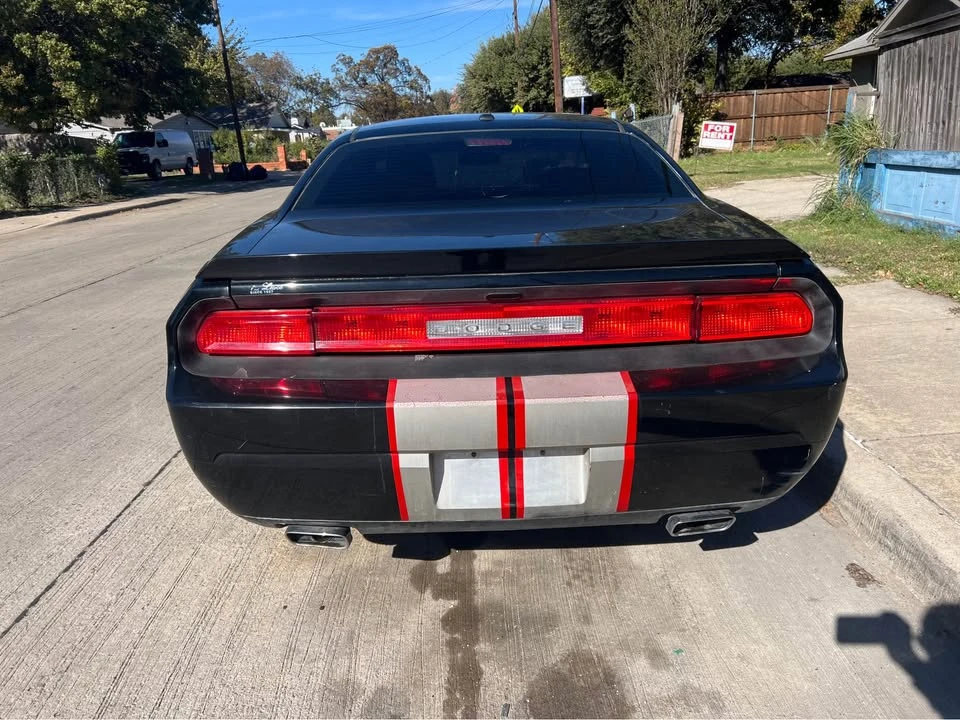 2013 Dodge Challenger 3rd Gen - Image 4 of 12