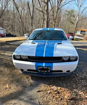 2013 Dodge Challenger SXT Coupe