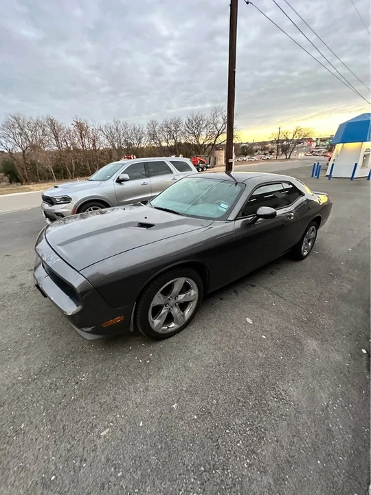 2013 Dodge Challenger 3rd Gen - Image 3 of 5