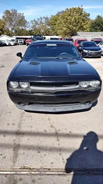 2013 Dodge Challenger SXT Coupe