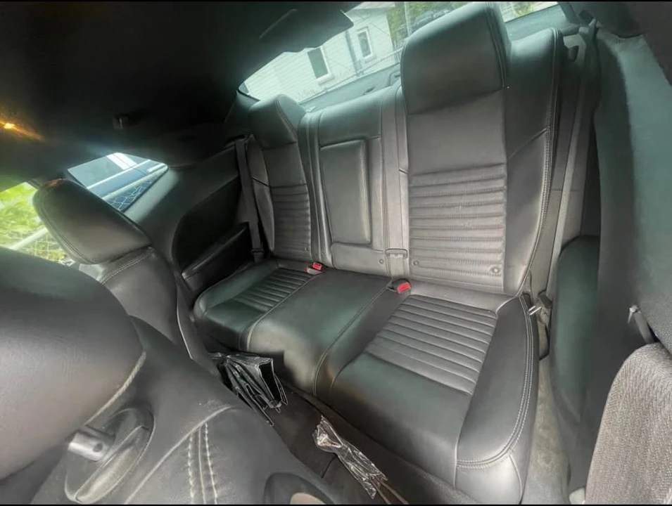 2013 Dodge Challenger 3rd Gen - Image 4 of 5