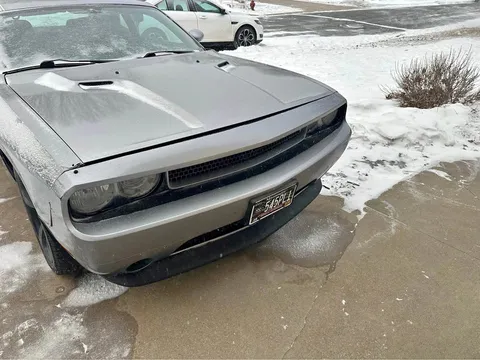2013 Dodge Challenger SXT Coupe