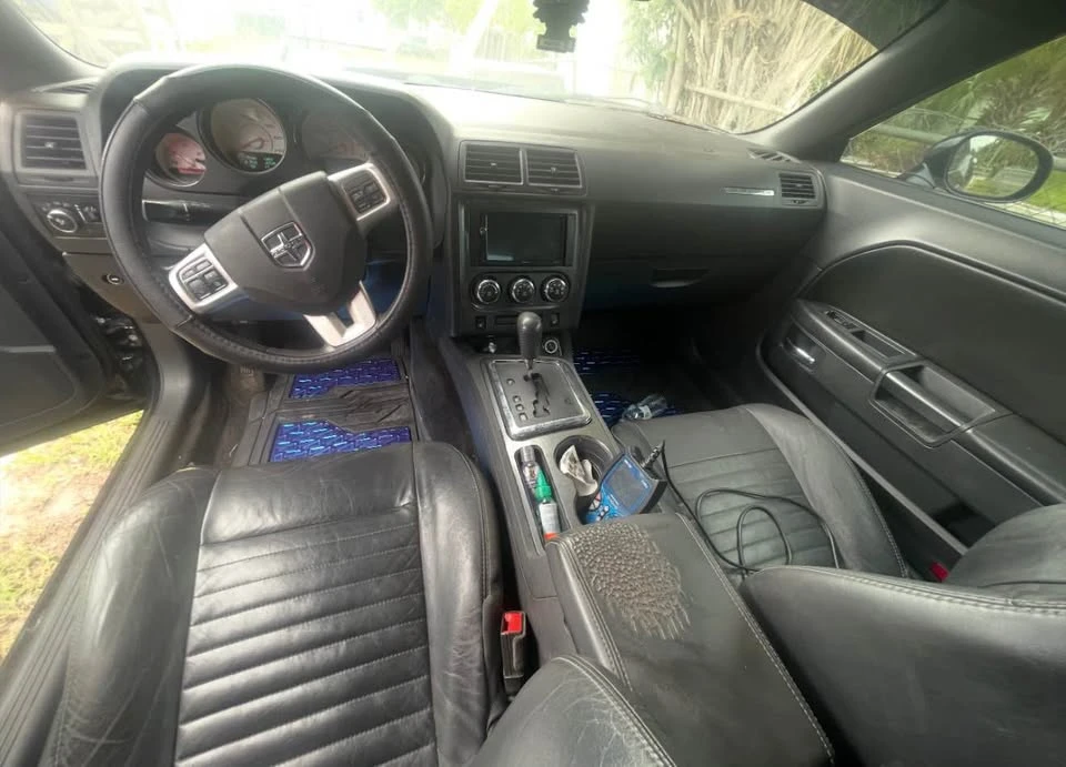 2013 Dodge Challenger 3rd Gen - Image 3 of 5
