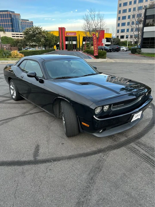 2013 Dodge Challenger 3rd Gen - Image 3 of 15