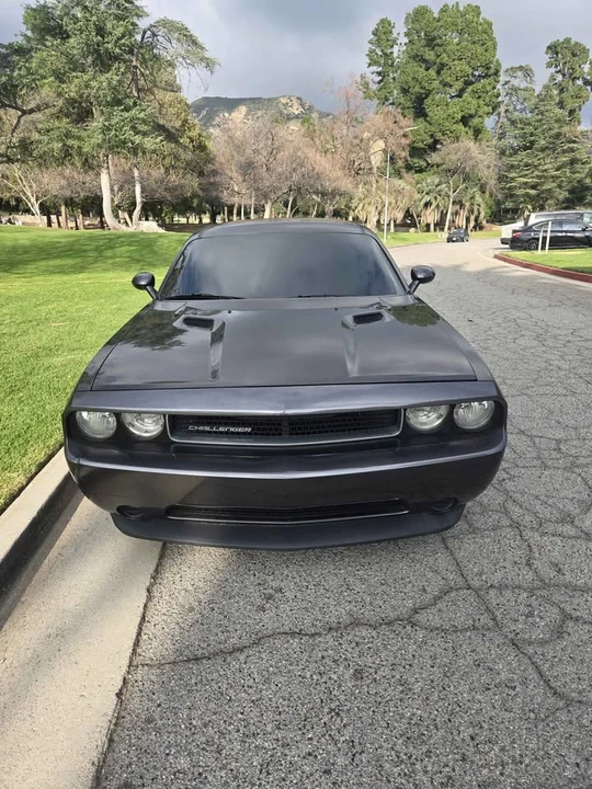 2013 Dodge Challenger 3rd Gen - Image 4 of 12