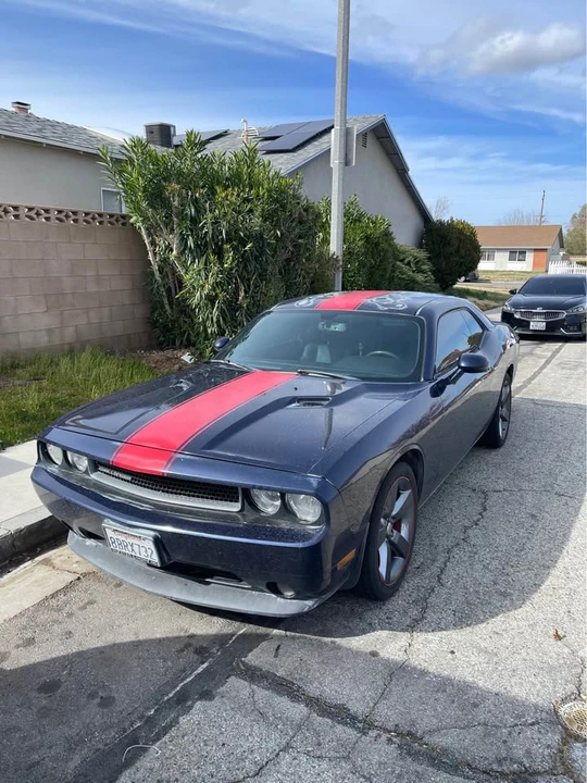 2013 Dodge Challenger 3rd Gen - Image 2 of 3