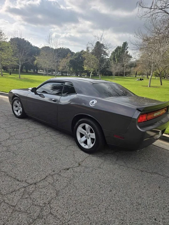 2013 Dodge Challenger 3rd Gen - Image 3 of 12