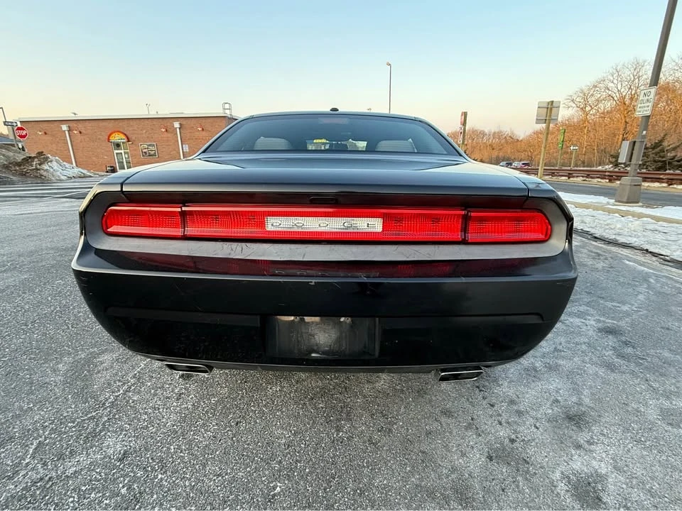 2013 Dodge Challenger 3rd Gen - Image 8 of 15