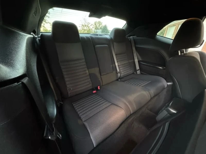 2013 Dodge Challenger 3rd Gen - Image 17 of 20