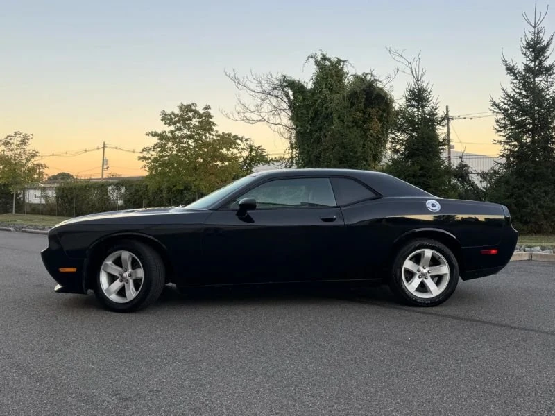2013 Dodge Challenger 3rd Gen - Image 2 of 20
