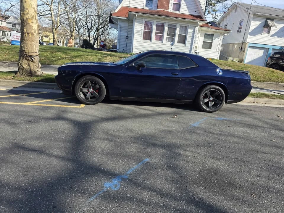 2013 Dodge Challenger 3rd Gen - Image 2 of 9