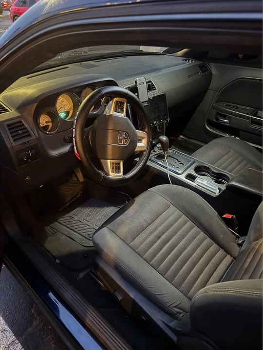 2013 Dodge Challenger 3rd Gen - Image 8 of 9