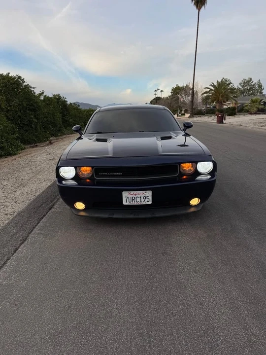 2013 Dodge Challenger 3rd Gen - Image 2 of 9