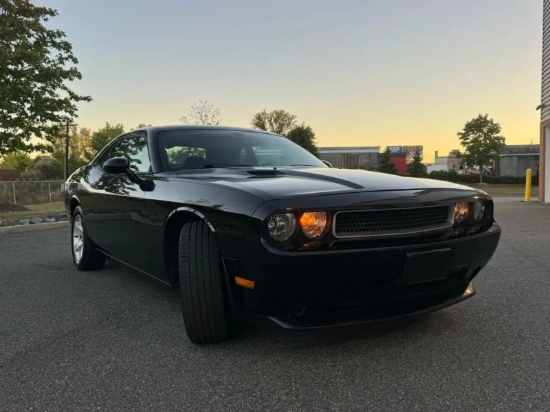 2013 Dodge Challenger 3rd Gen - Image 6 of 18