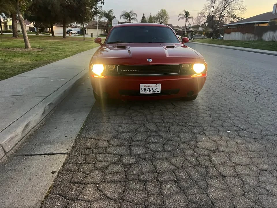 2013 Dodge Challenger 3rd Gen - Image 16 of 20