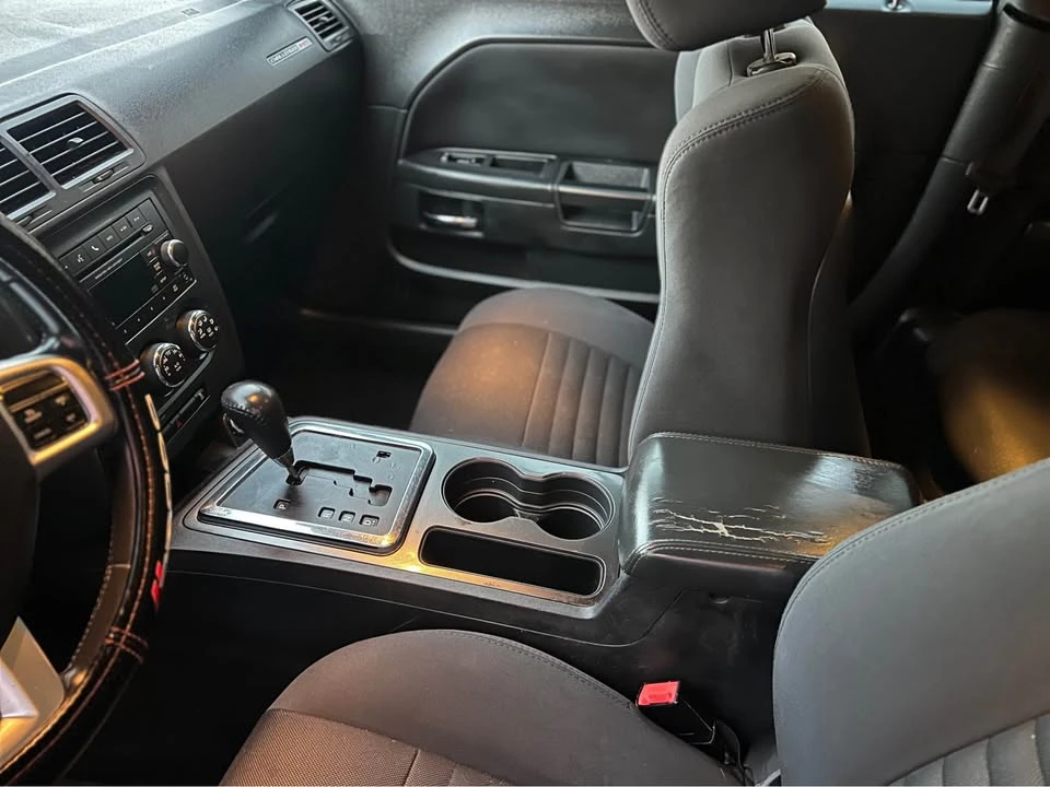 2013 Dodge Challenger 3rd Gen - Image 19 of 20