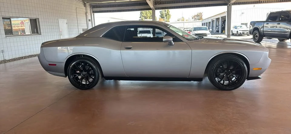 2013 Dodge Challenger 3rd Gen - Image 3 of 14