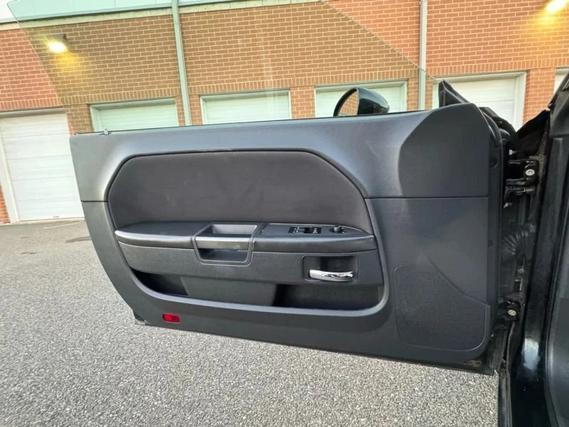 2013 Dodge Challenger 3rd Gen - Image 16 of 18