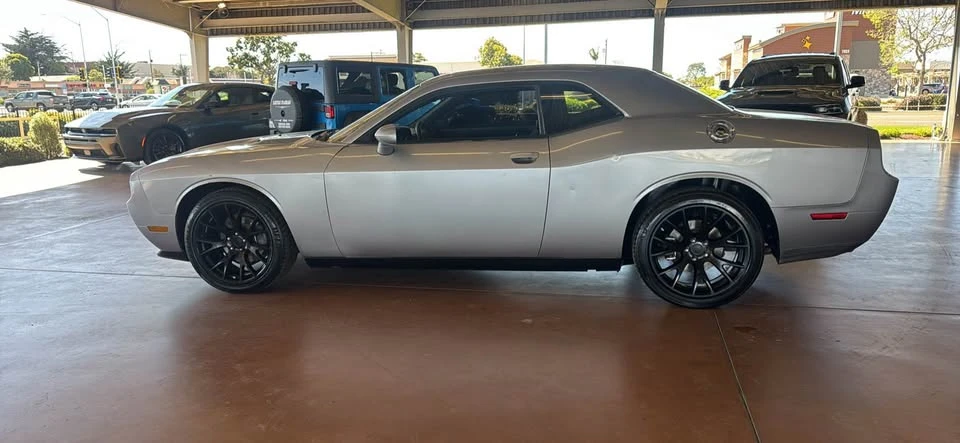 2013 Dodge Challenger 3rd Gen - Image 8 of 14