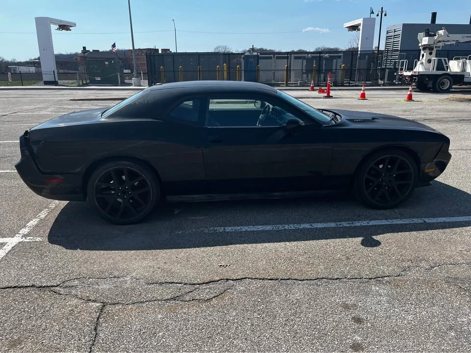 2013 Dodge Challenger 3rd Gen - Image 3 of 7