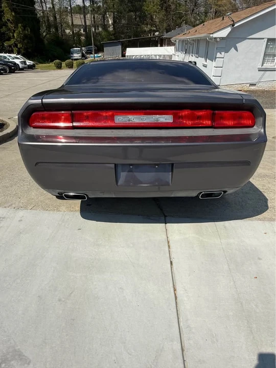 2013 Dodge Challenger 3rd Gen - Image 6 of 17