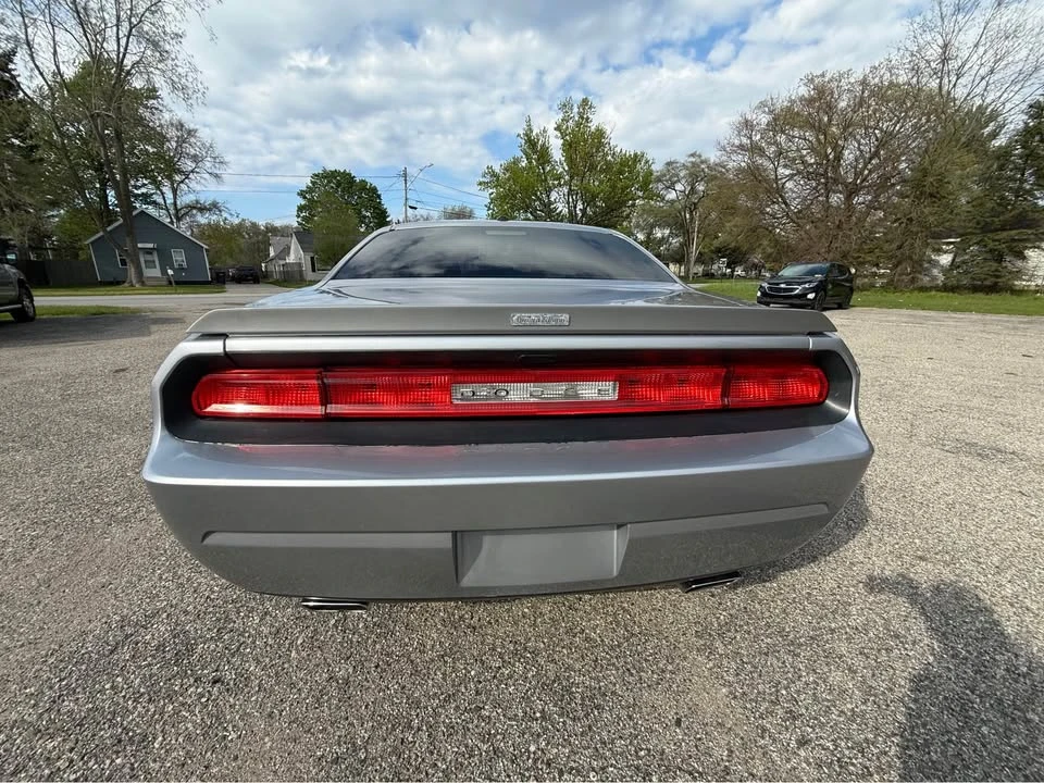 2013 Dodge Challenger 3rd Gen - Image 3 of 11