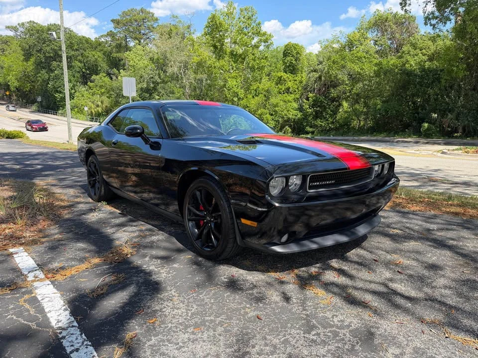 2013 Dodge Challenger 3rd Gen - Image 2 of 14
