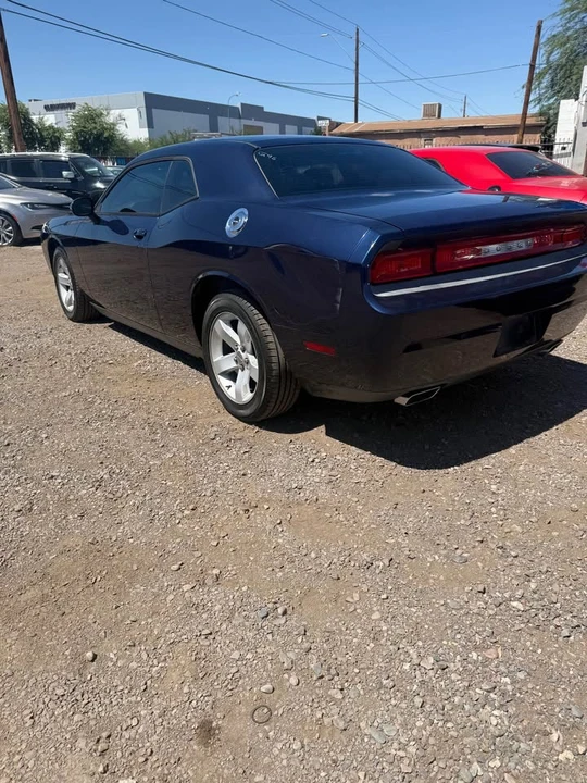 2013 Dodge Challenger 3rd Gen - Image 5 of 8