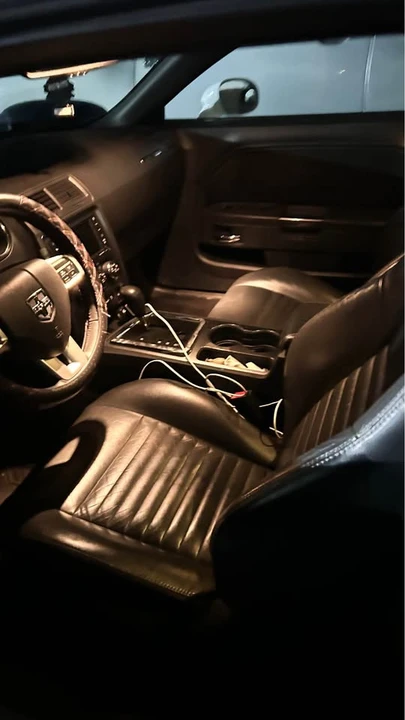 2013 Dodge Challenger 3rd Gen - Image 3 of 5