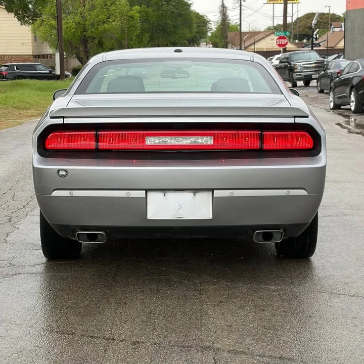 2013 Dodge Challenger 3rd Gen - Image 7 of 19