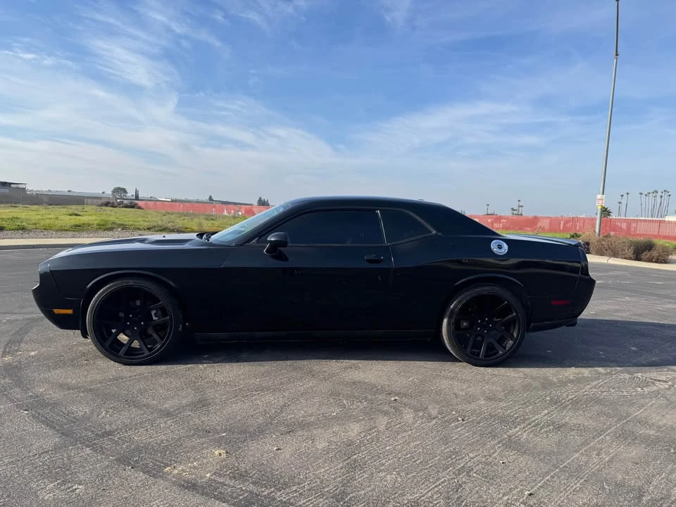 2013 Dodge Challenger 3rd Gen - Image 2 of 13