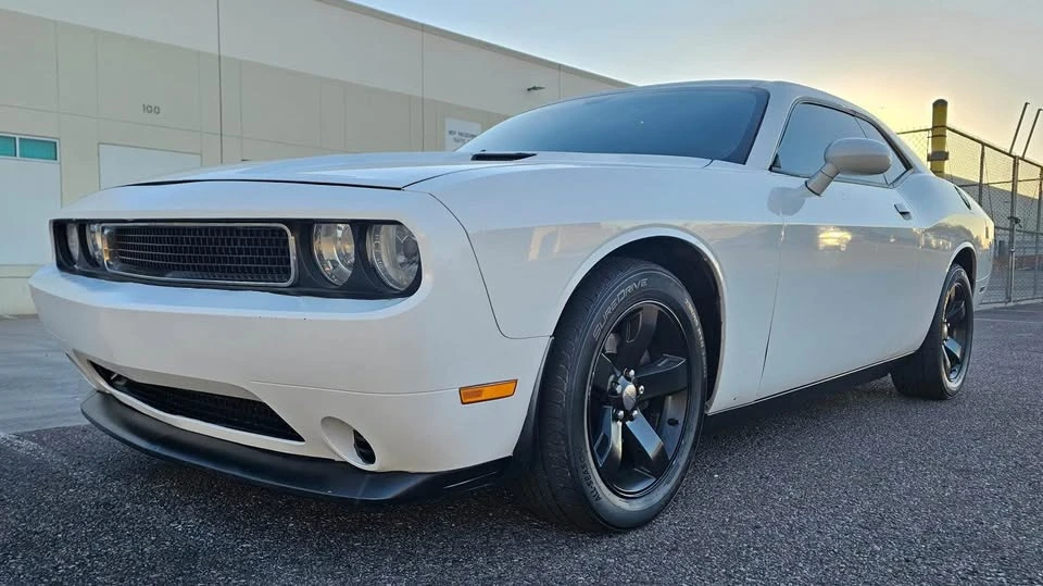 2013 Dodge Challenger 3rd Gen - Image 2 of 12