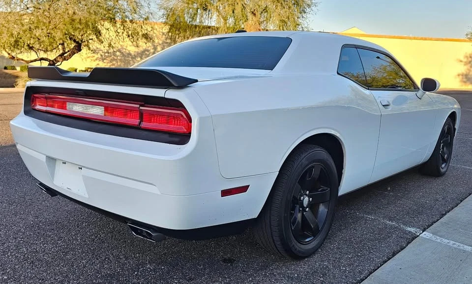 2013 Dodge Challenger 3rd Gen - Image 4 of 12