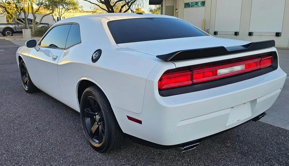 2013 Dodge Challenger 3rd Gen - Image 5 of 12