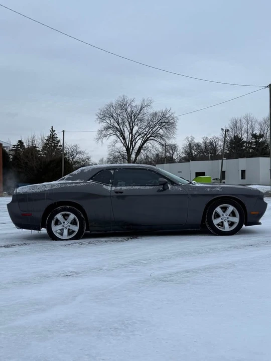 2013 Dodge Challenger 3rd Gen - Image 3 of 13