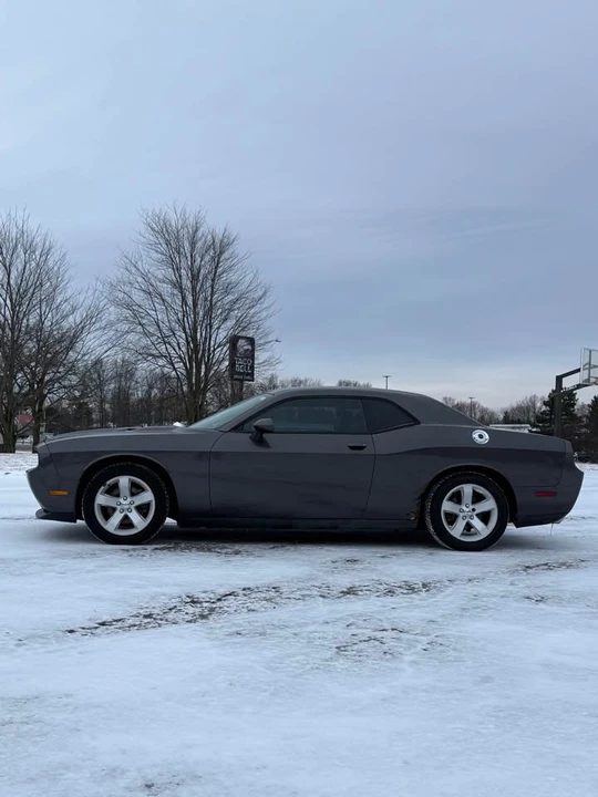 2013 Dodge Challenger 3rd Gen - Image 6 of 13