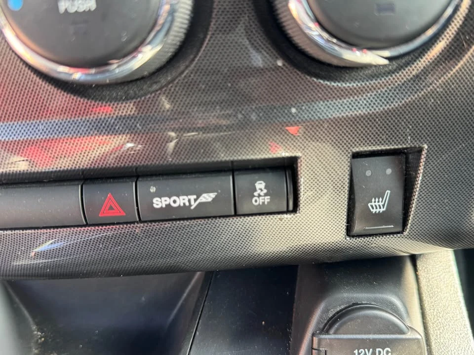 2013 Dodge Challenger 3rd Gen - Image 6 of 8