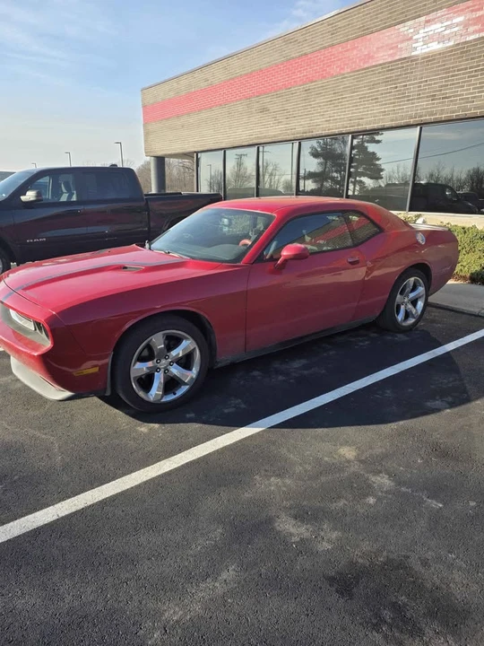 2013 Dodge Challenger 3rd Gen - Image 3 of 4