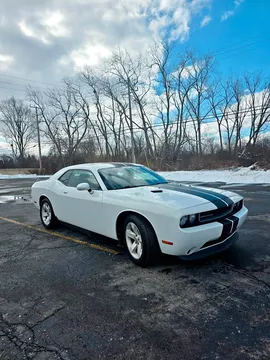 2013 Dodge Challenger SXT Plus