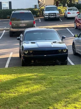 2013 Dodge Challenger SXT Plus