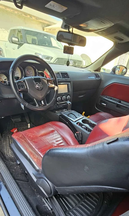 2013 Dodge Challenger 3rd Gen - Image 2 of 10